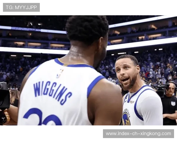 勇士连胜终结,库里和穆迪的出色表现帮助球队重回胜轨 勇士连胜终结,库里和穆迪的出色表现帮助球队重回胜轨