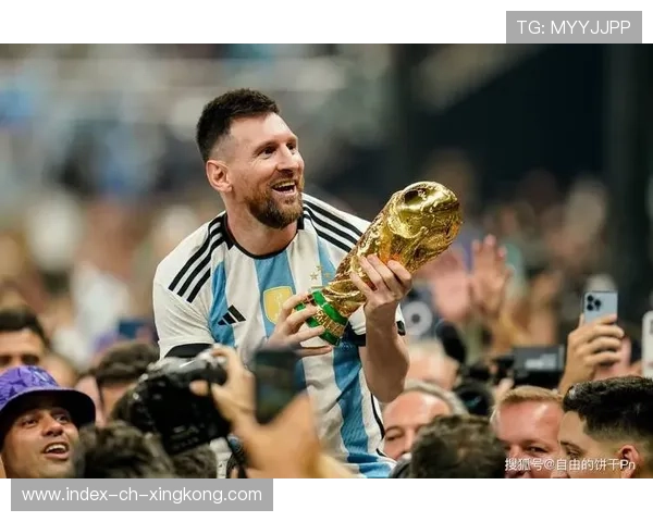 梅西训练照疯传!诺坎普再响“Mesi!Mesi!” 梅西训练照疯传!诺坎普再响“Mesi!Mesi!”