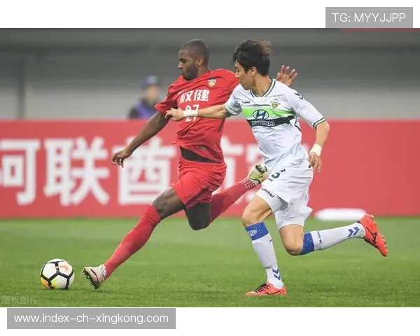 足球中场控制术成队伍胜负关键