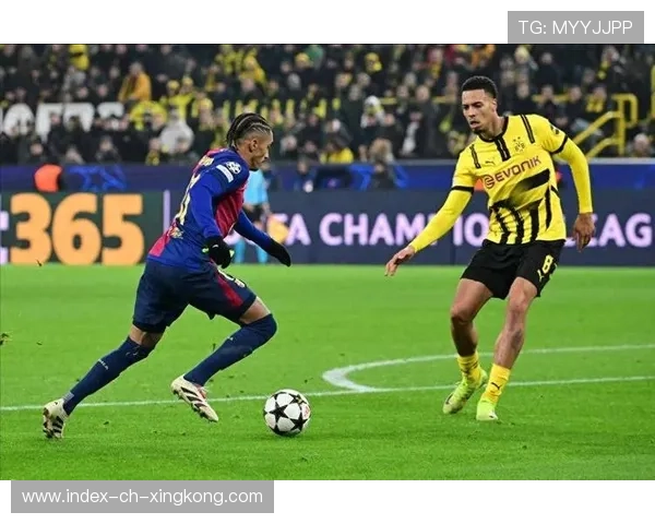 拉菲尼亚弧顶劲射破网巴萨领先