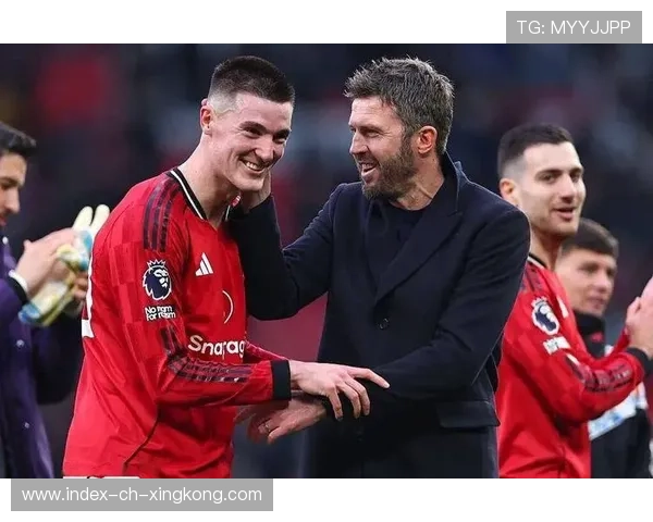 曼联继续备战热刺，争四之路充满挑战